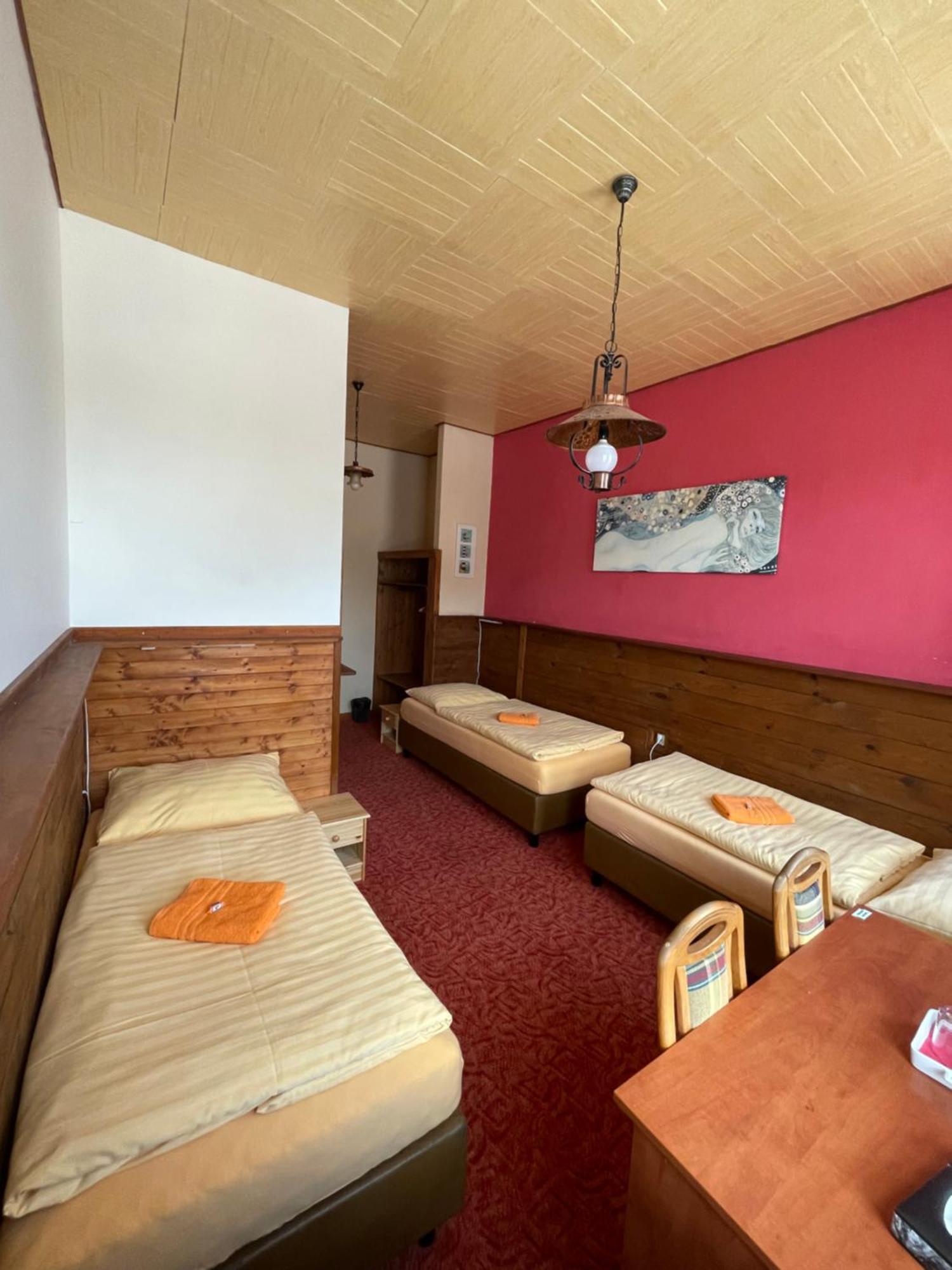 Hotel U Branky สชีโบร ภายนอก รูปภาพ
